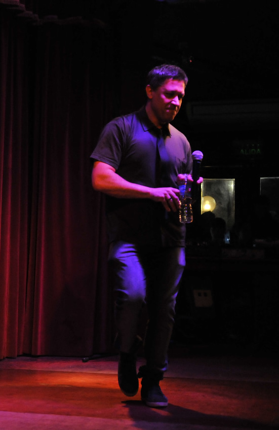 walter deleon creativo, músico, comediante, escritor, poeta, guionista, dramaturgo argentino