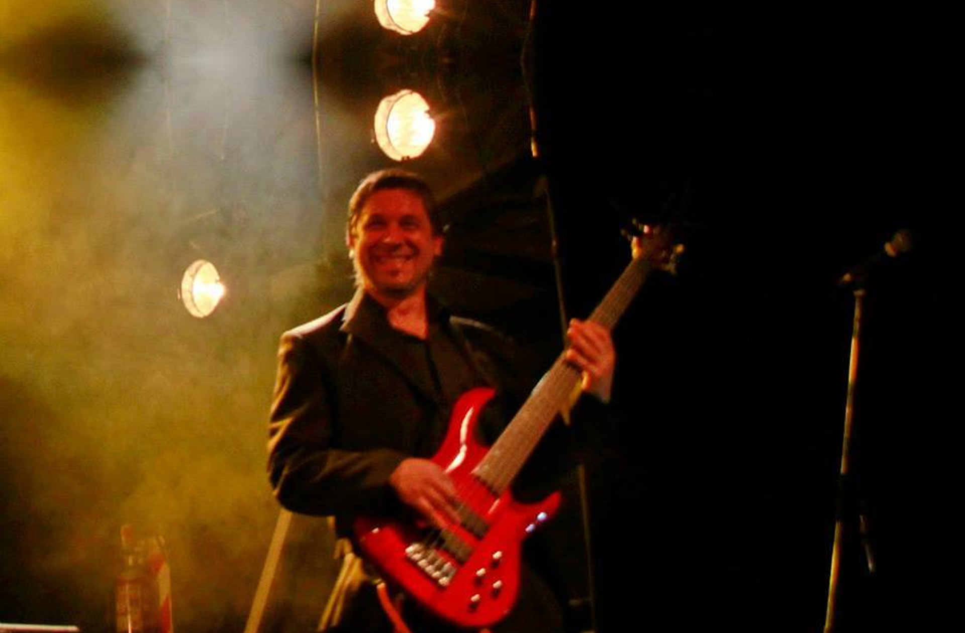 Walter Deleón Músico y Compositor argentino