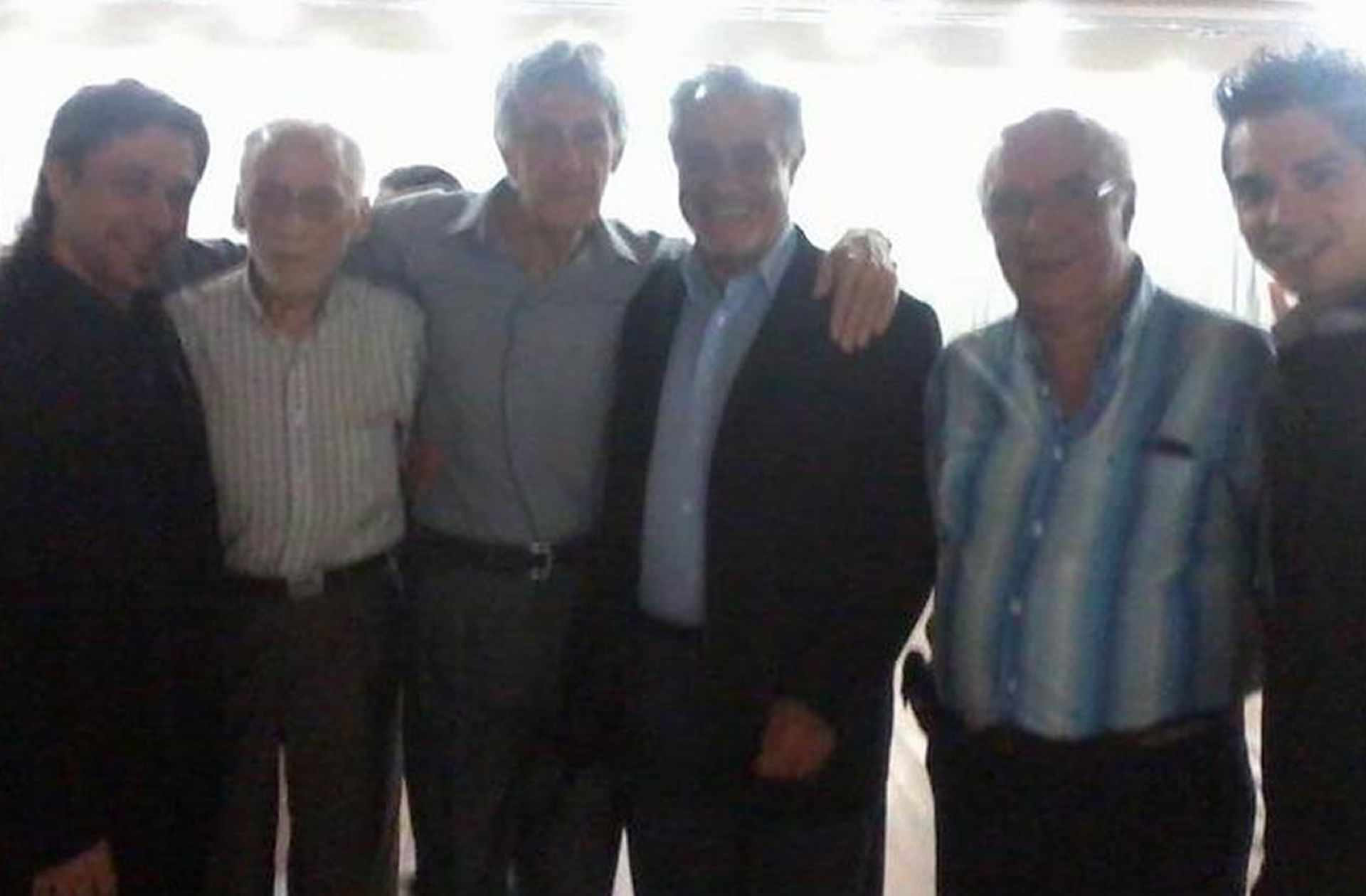 walter deleon creativo, músico, comediante, escritor, poeta, guionista, dramaturgo argentino