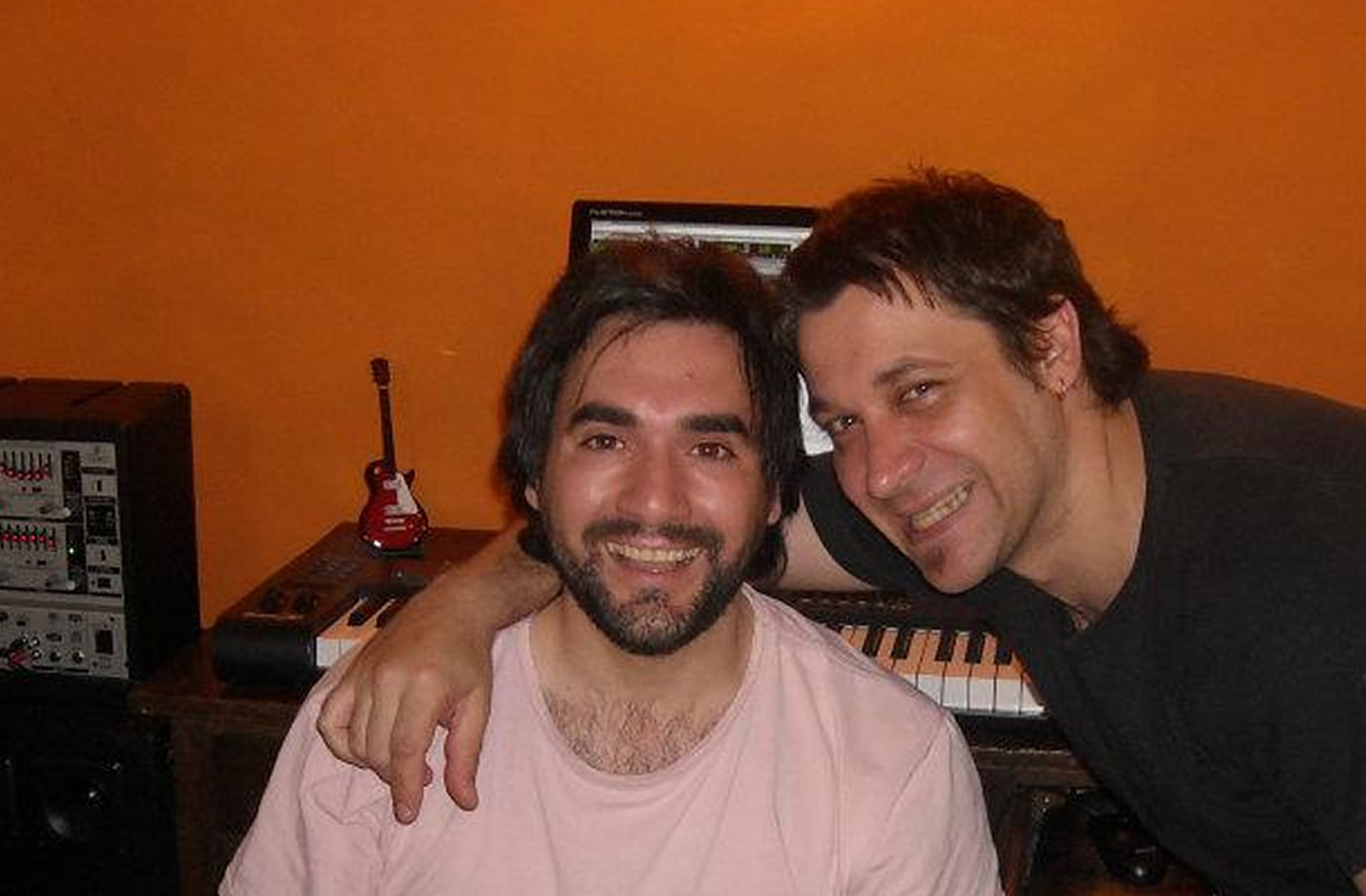 walter deleon creativo, músico, comediante, escritor, poeta, guionista, dramaturgo argentino